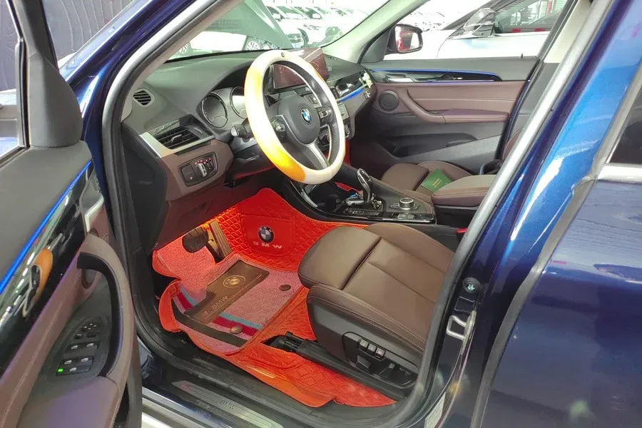 2020 BMW X1 1.5T 140HP L3 7DCT,autocango,china used car exporter,china ev exporter,chinese used car exporter,chinese used ev exporter