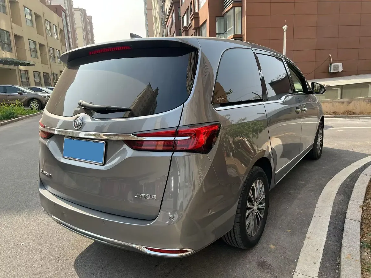 2021 Buick GL8 2.0T 237HP L4 9AT,autocango,china used car exporter,china ev exporter,chinese used car exporter,chinese used ev exporter