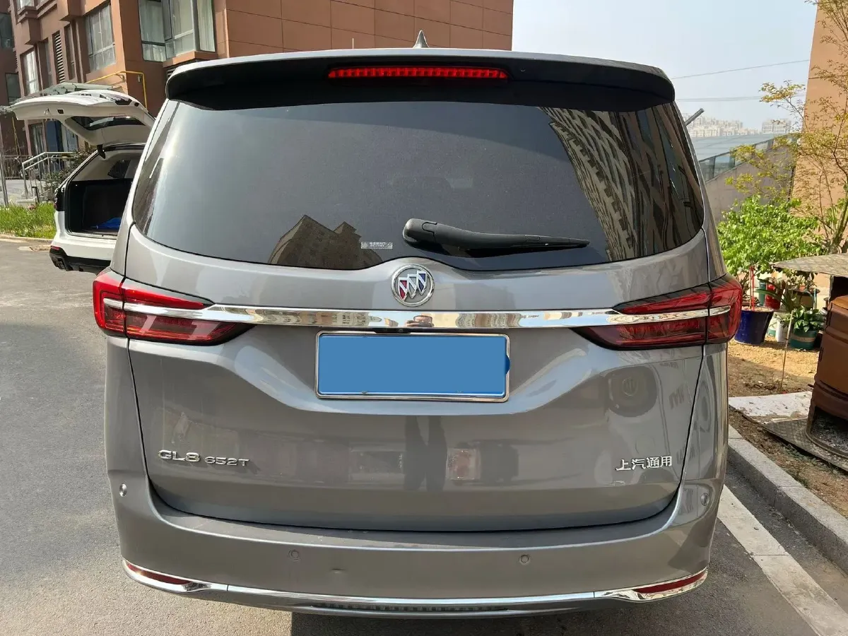 2021 Buick GL8 2.0T 237HP L4 9AT,autocango,china used car exporter,china ev exporter,chinese used car exporter,chinese used ev exporter