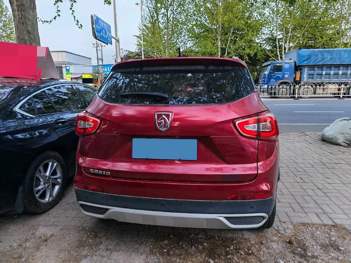 2017 BaoJun 510 1.5L 112HP L4 6MT,autocango,china used car exporter,china ev exporter,chinese used car exporter,chinese used ev exporter