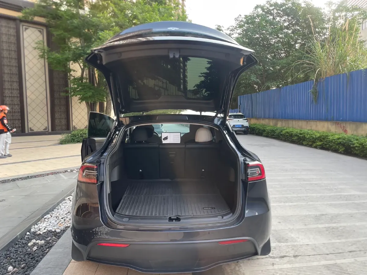 2024 Iveco OuSheng BEV 77.28KWH,autocango,china used car exporter,china ev exporter,chinese used car exporter,chinese used ev exporter