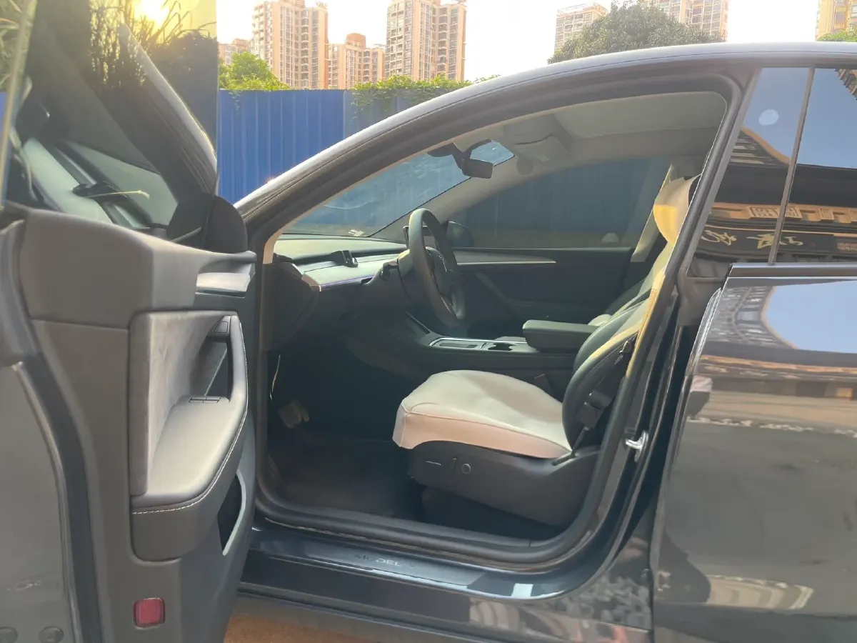 2024 Iveco OuSheng BEV 77.28KWH,autocango,china used car exporter,china ev exporter,chinese used car exporter,chinese used ev exporter