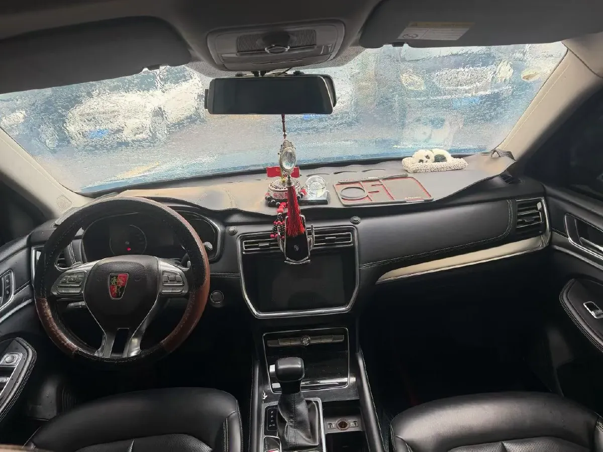 2018 Roewe RX5 2.0T 220HP L4 6DCT,autocango,china used car exporter,china ev exporter,chinese used car exporter,chinese used ev exporter
