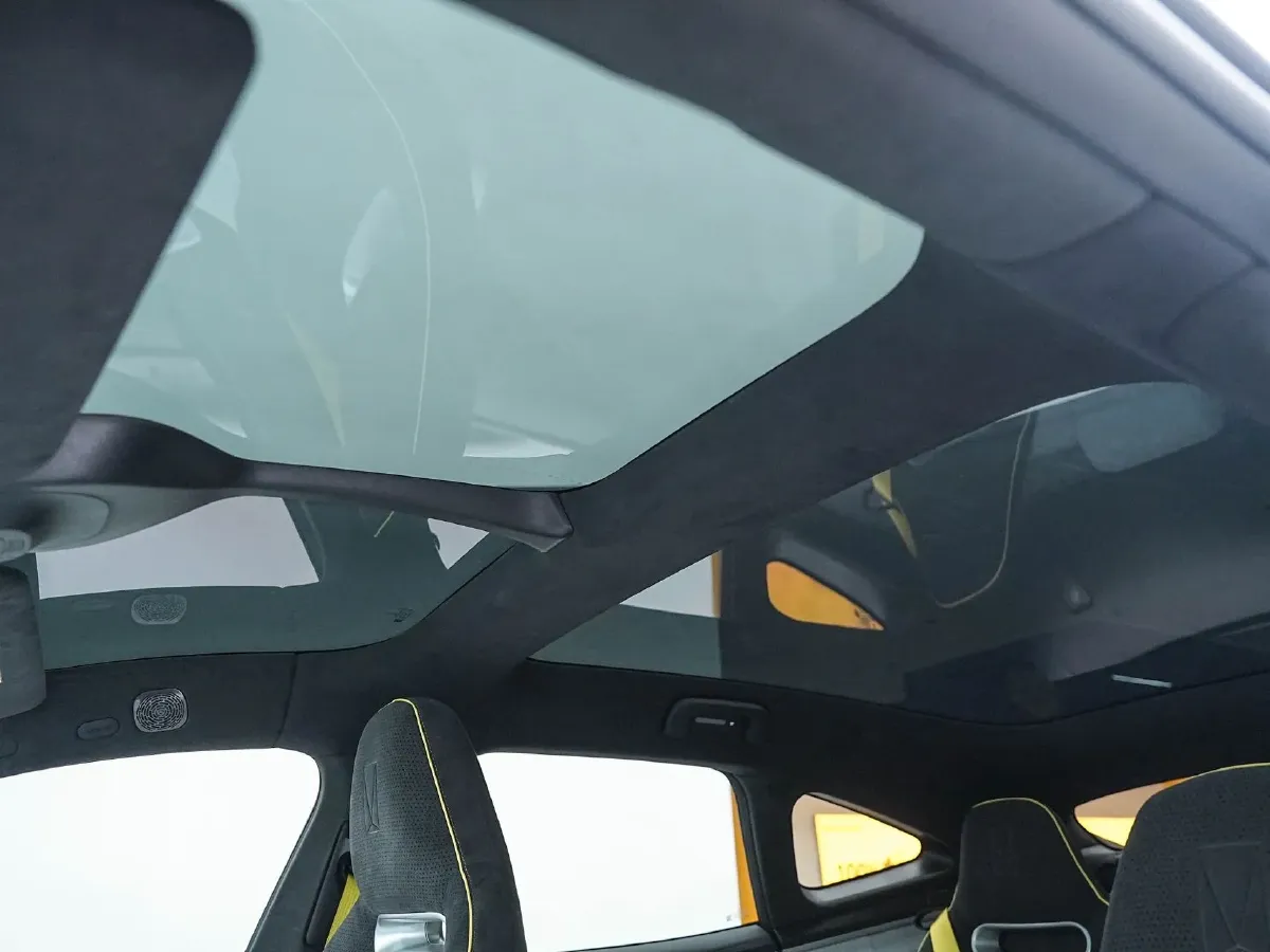 2025 Avatr 11 1.5T 156HP L4 REEV,autocango,china used car exporter,china ev exporter,chinese used car exporter,chinese used ev exporter