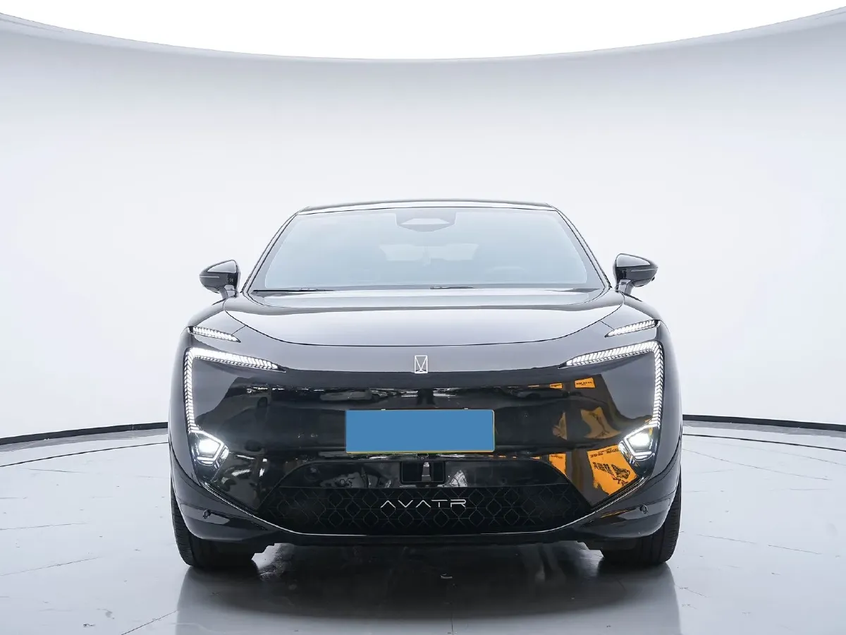2025 Avatr 11 1.5T 156HP L4 REEV,autocango,china used car exporter,china ev exporter,chinese used car exporter,chinese used ev exporter