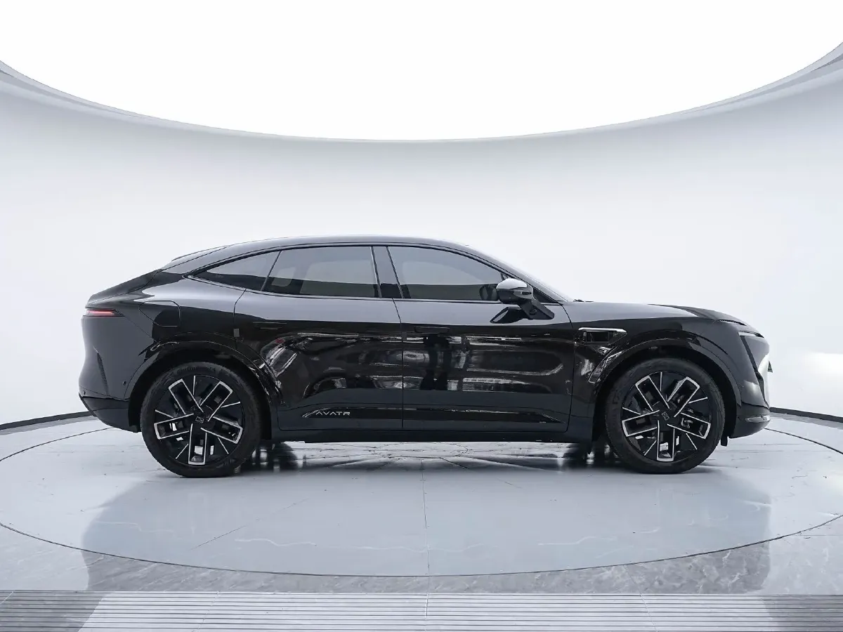 2025 Avatr 11 1.5T 156HP L4 REEV,autocango,china used car exporter,china ev exporter,chinese used car exporter,chinese used ev exporter