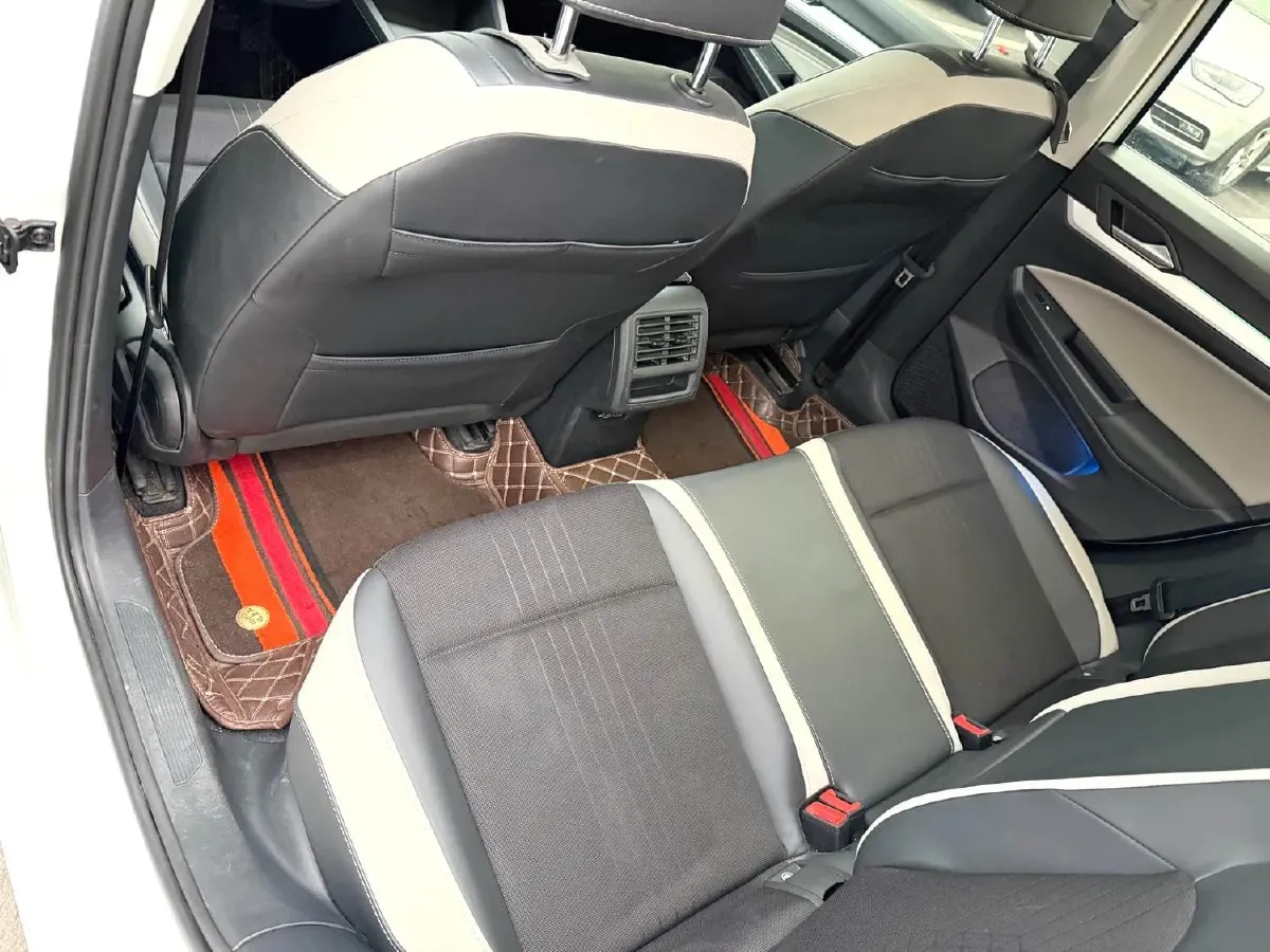 2023 Volkswagen Golf 1.4T 150HP L4 7DCT,autocango,china used car exporter,china ev exporter,chinese used car exporter,chinese used ev exporter