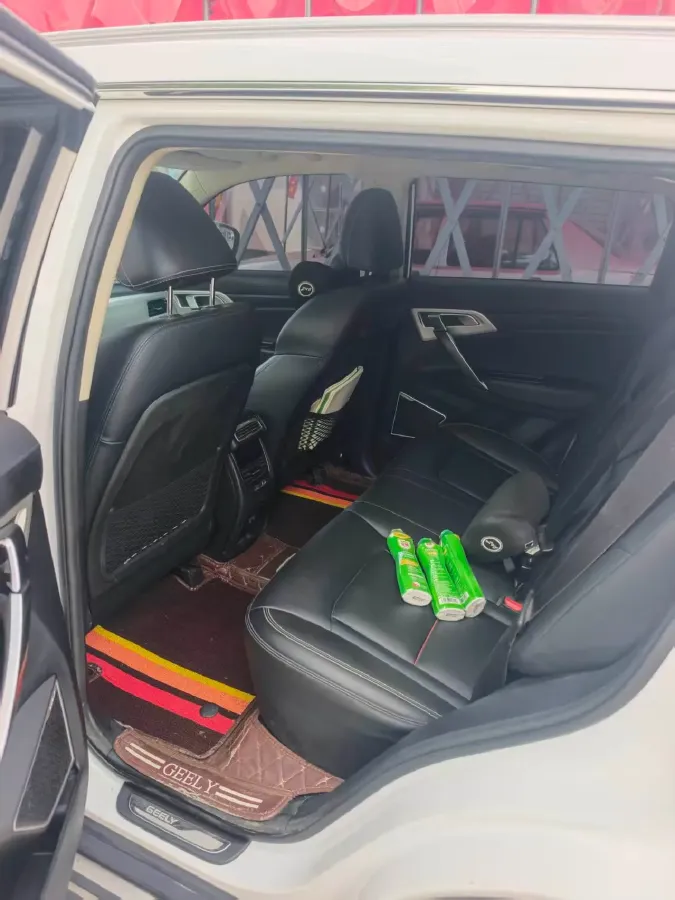 2020 Roewe i6 1.5T 169HP L4 7DCT,autocango,china used car exporter,china ev exporter,chinese used car exporter,chinese used ev exporter