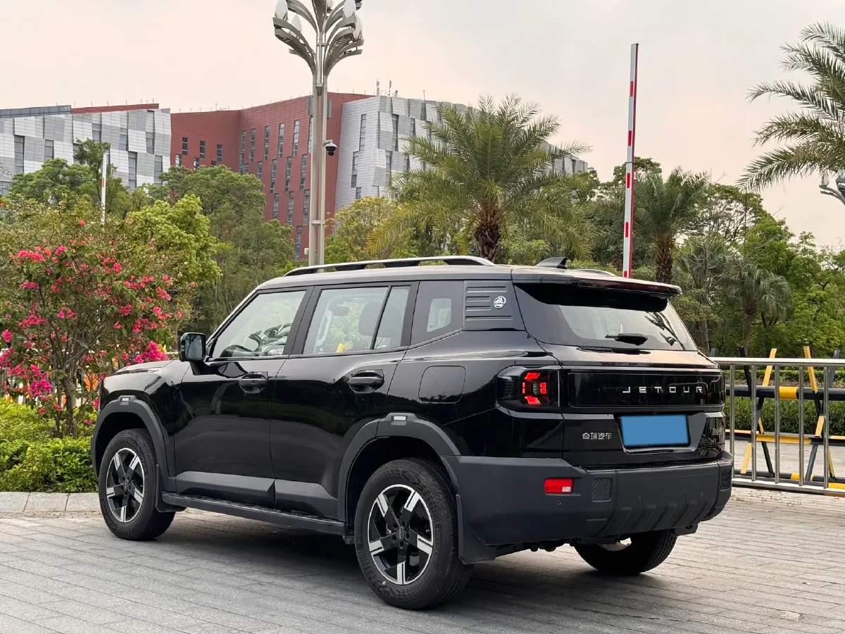 2025 Jetour Freeman 1.5T 184HP L4 7DCT,autocango,china used car exporter,china ev exporter,chinese used car exporter,chinese used ev exporter