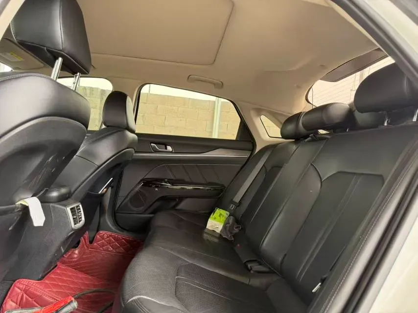 2020 Kia K5 2.0T 240HP L4 8AT,autocango,china used car exporter,china ev exporter,chinese used car exporter,chinese used ev exporter