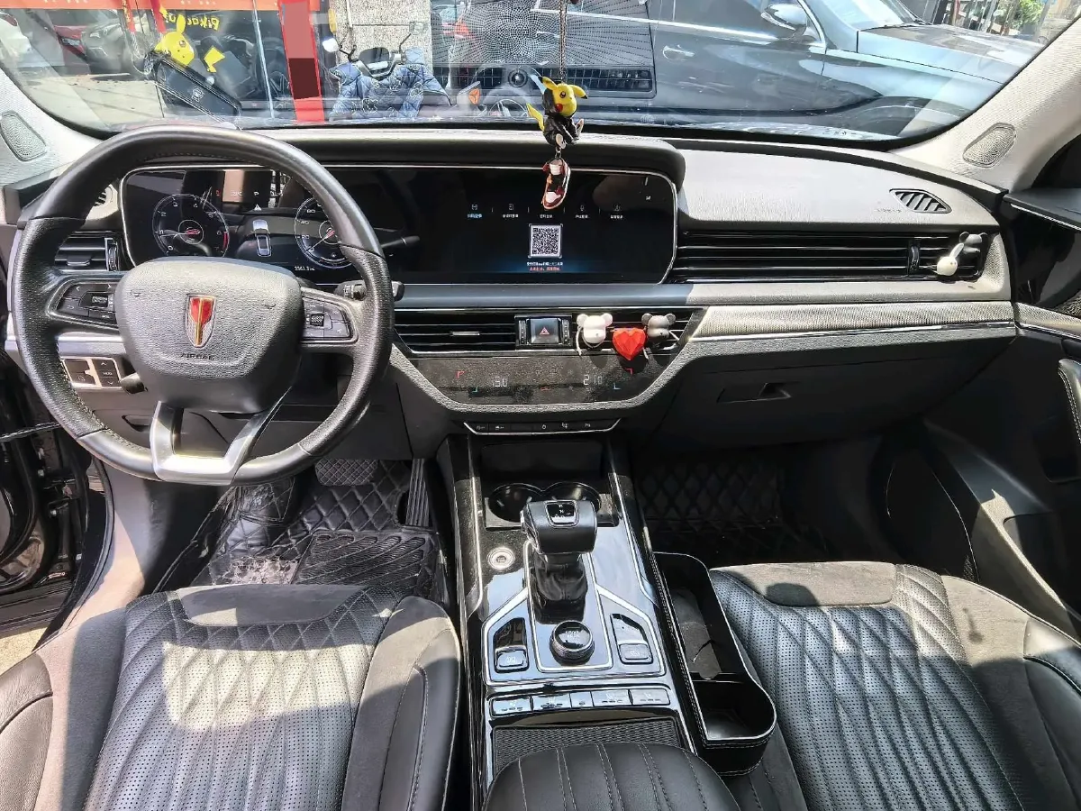 2022 HongQi HS5 2.0T 224HP L4 6AT,autocango,china used car exporter,china ev exporter,chinese used car exporter,chinese used ev exporter