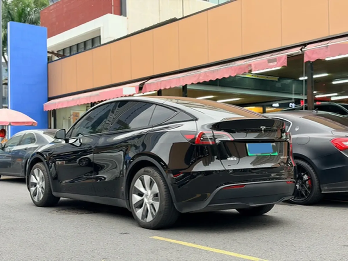 2022 Tesla Model Y BEV 60KWH,autocango,china used car exporter,china ev exporter,chinese used car exporter,chinese used ev exporter