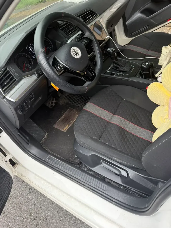 2021 DongFeng Forthing S50EV BEV 57.2KWH,autocango,china used car exporter,china ev exporter,chinese used car exporter,chinese used ev exporter