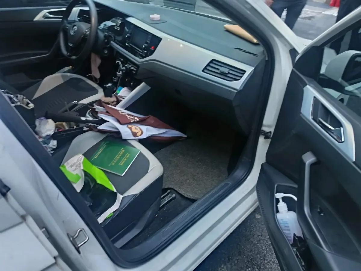 2019 Volkswagen Polo 1.5L 113HP L4 6AT,autocango,china used car exporter,china ev exporter,chinese used car exporter,chinese used ev exporter