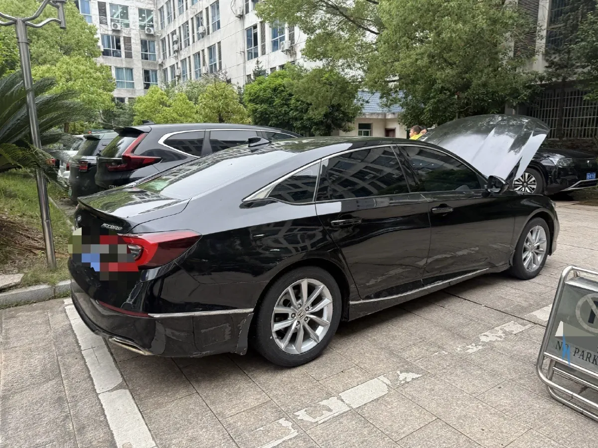 2022 Honda Accord 1.5T 194HP L4 CVT,autocango,china used car exporter,china ev exporter,chinese used car exporter,chinese used ev exporter