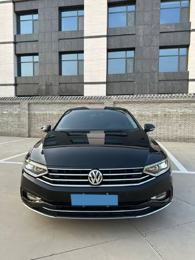 2020 Volkswagen Magotan 1.4T 150HP L4 7DCT,autocango,china used car exporter,china ev exporter,chinese used car exporter,chinese used ev exporter