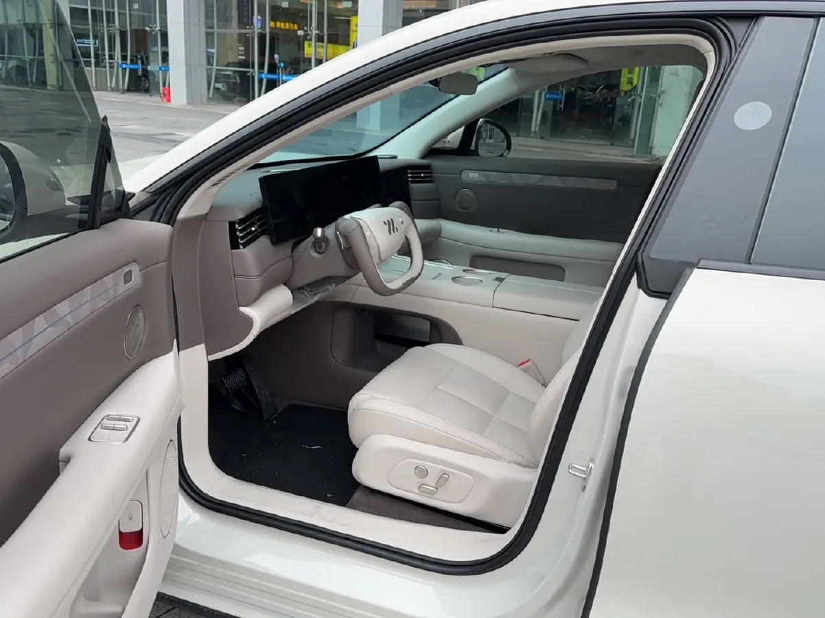 2026 IM LS6 BEV,autocango,china used car exporter,china ev exporter,chinese used car exporter,chinese used ev exporter