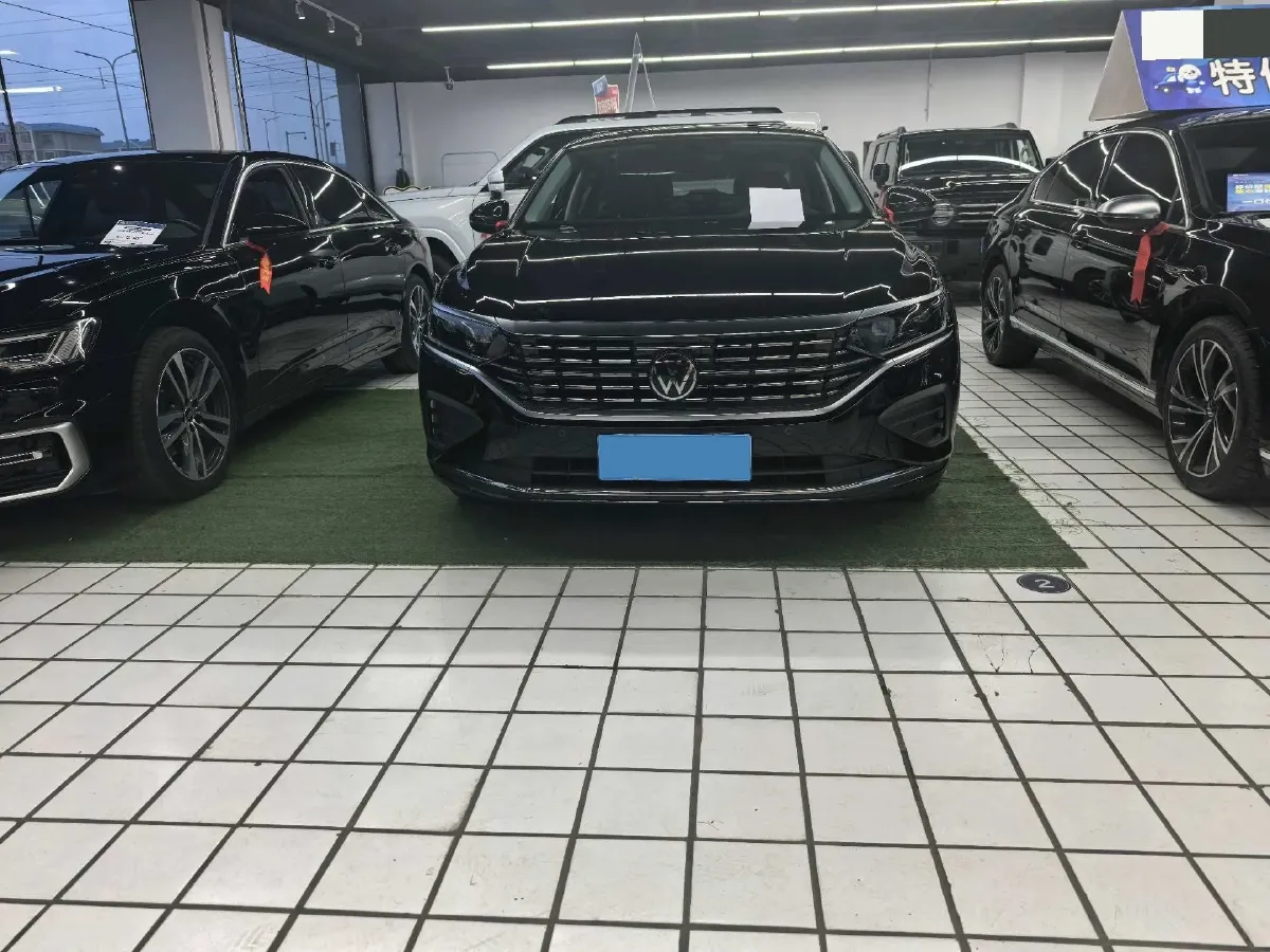 2024 Volkswagen Passat 2.0T 186HP L4 7DCT,autocango,china used car exporter,china ev exporter,chinese used car exporter,chinese used ev exporter