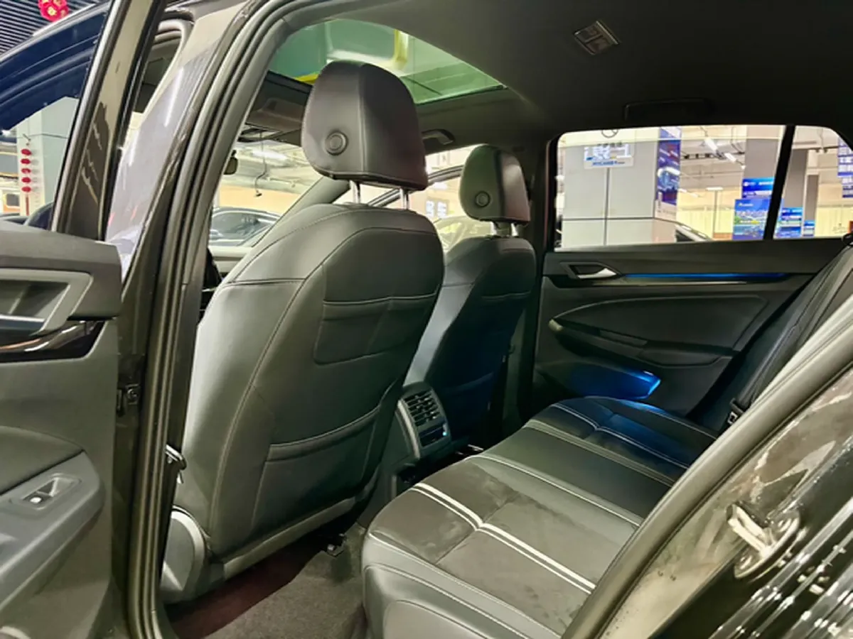 2023 Volkswagen Golf 1.4T 150HP L4 7DCT,autocango,china used car exporter,china ev exporter,chinese used car exporter,chinese used ev exporter