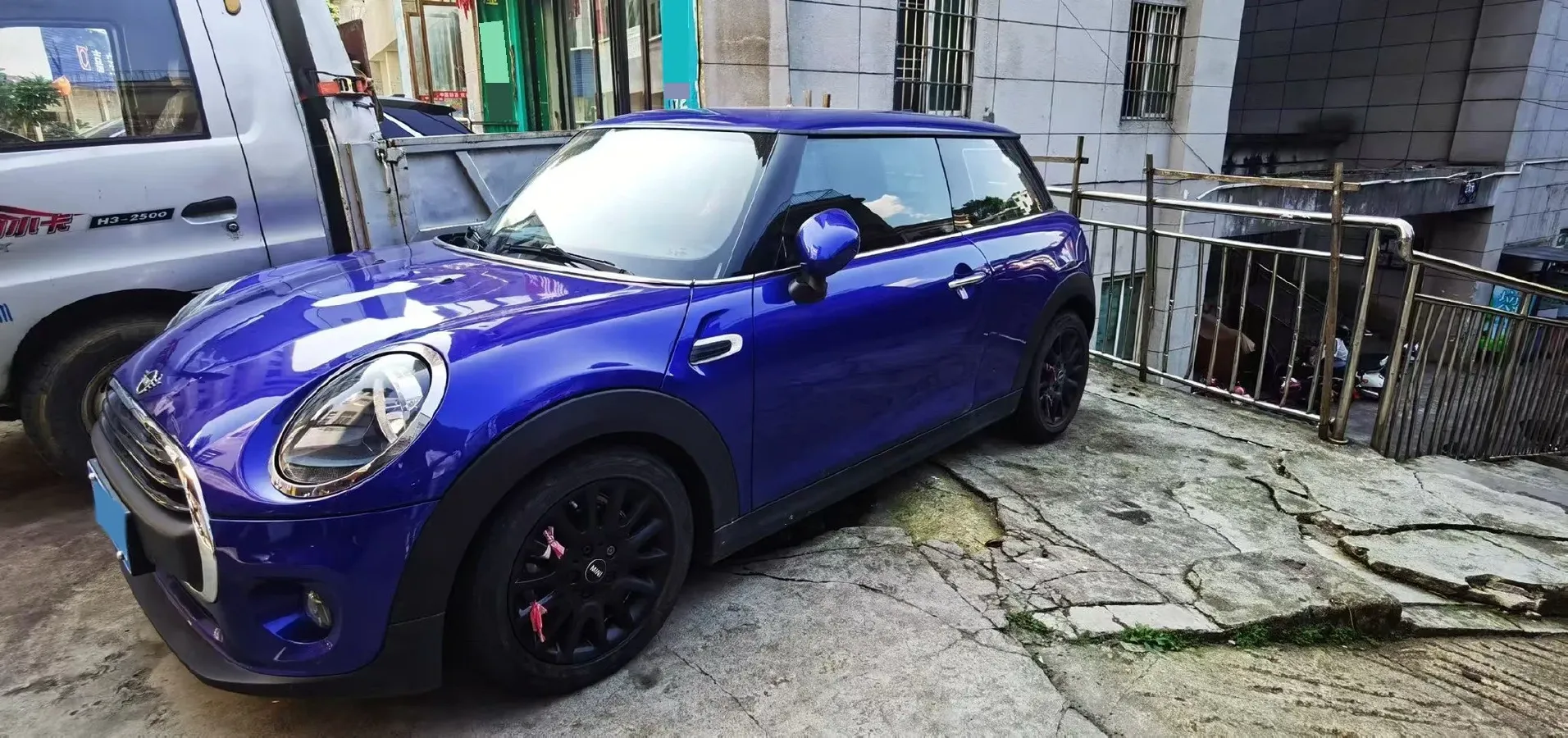 2020 MINI MINI 1.5T 102HP L3 7DCT,autocango,china used car exporter,china ev exporter,chinese used car exporter,chinese used ev exporter
