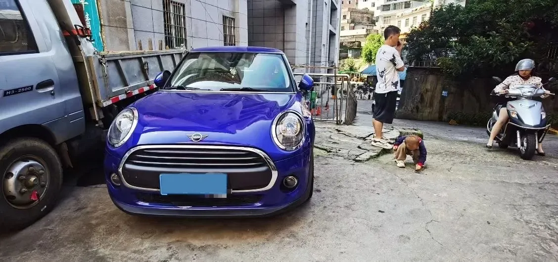 2020 MINI MINI 1.5T 102HP L3 7DCT,autocango,china used car exporter,china ev exporter,chinese used car exporter,chinese used ev exporter