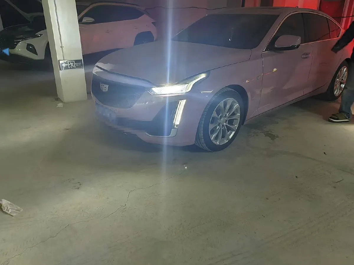 2022 Cadillac CT5 2.0T 237HP L4 10AT,autocango,china used car exporter,china ev exporter,chinese used car exporter,chinese used ev exporter