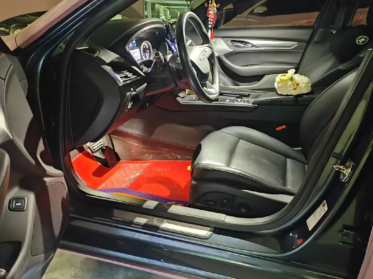 2022 Cadillac CT5 2.0T 237HP L4 10AT,autocango,china used car exporter,china ev exporter,chinese used car exporter,chinese used ev exporter