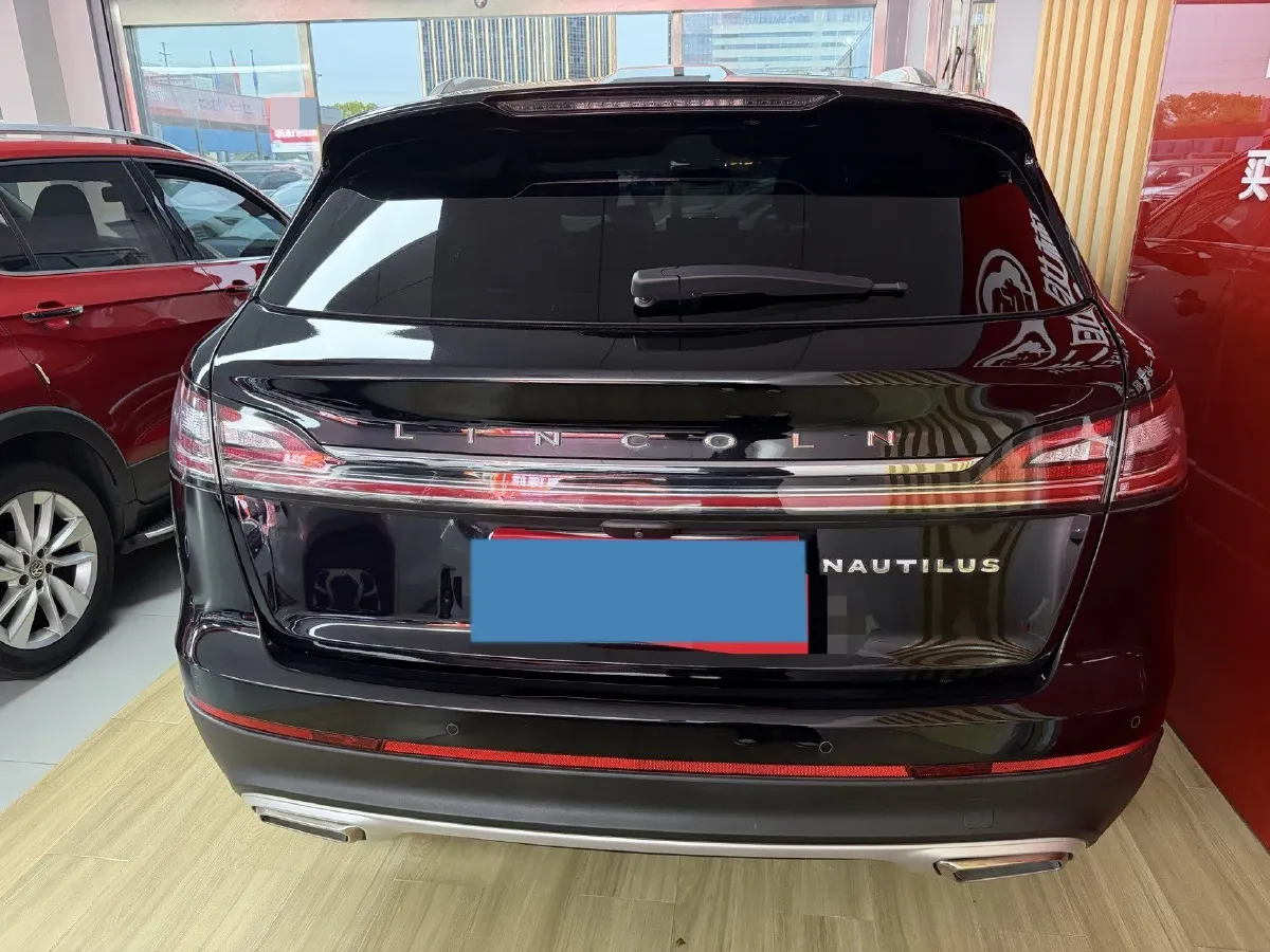 2021 Lincoln Nautilus 2.0T 245HP L4 8AT,autocango,china used car exporter,china ev exporter,chinese used car exporter,chinese used ev exporter
