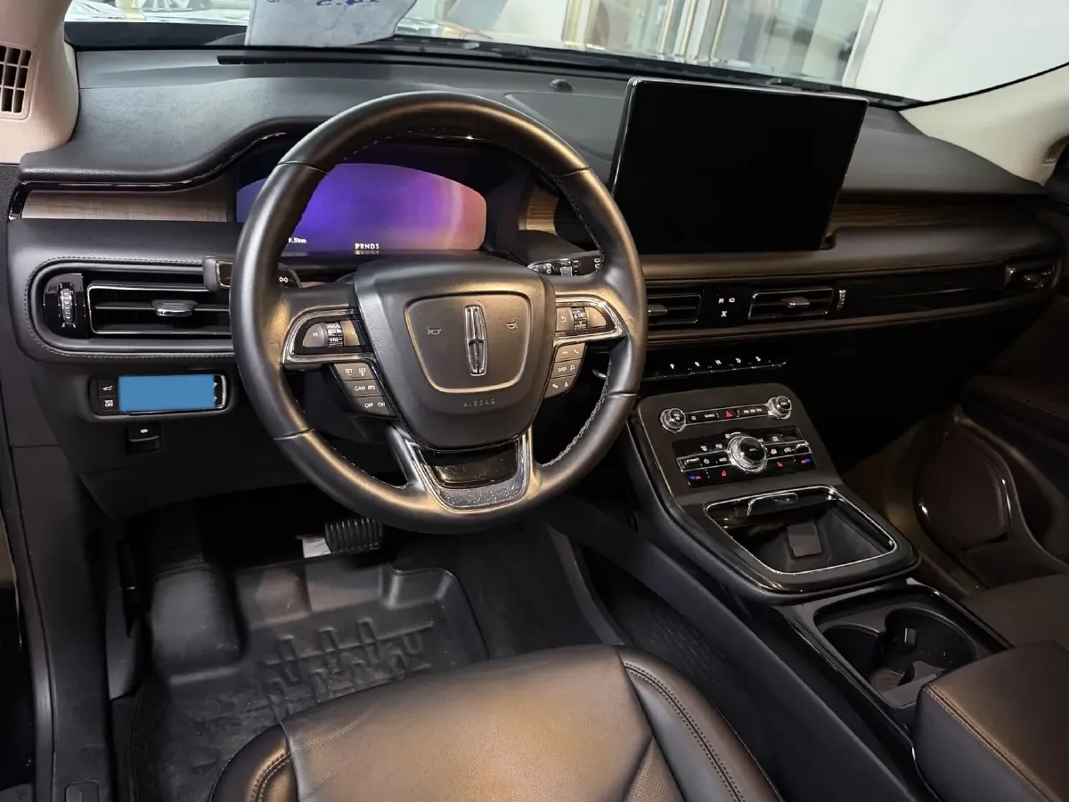 2021 Lincoln Nautilus 2.0T 245HP L4 8AT,autocango,china used car exporter,china ev exporter,chinese used car exporter,chinese used ev exporter