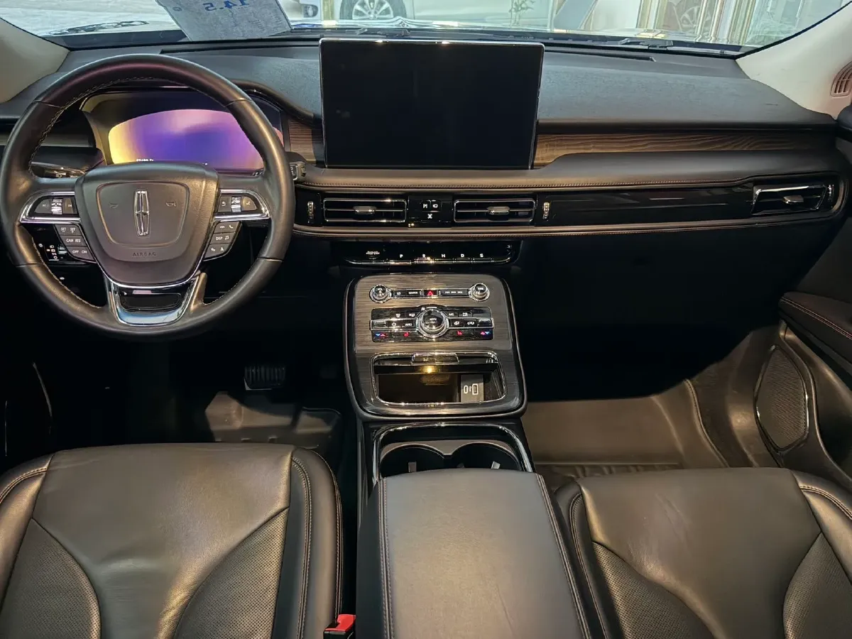 2021 Lincoln Nautilus 2.0T 245HP L4 8AT,autocango,china used car exporter,china ev exporter,chinese used car exporter,chinese used ev exporter