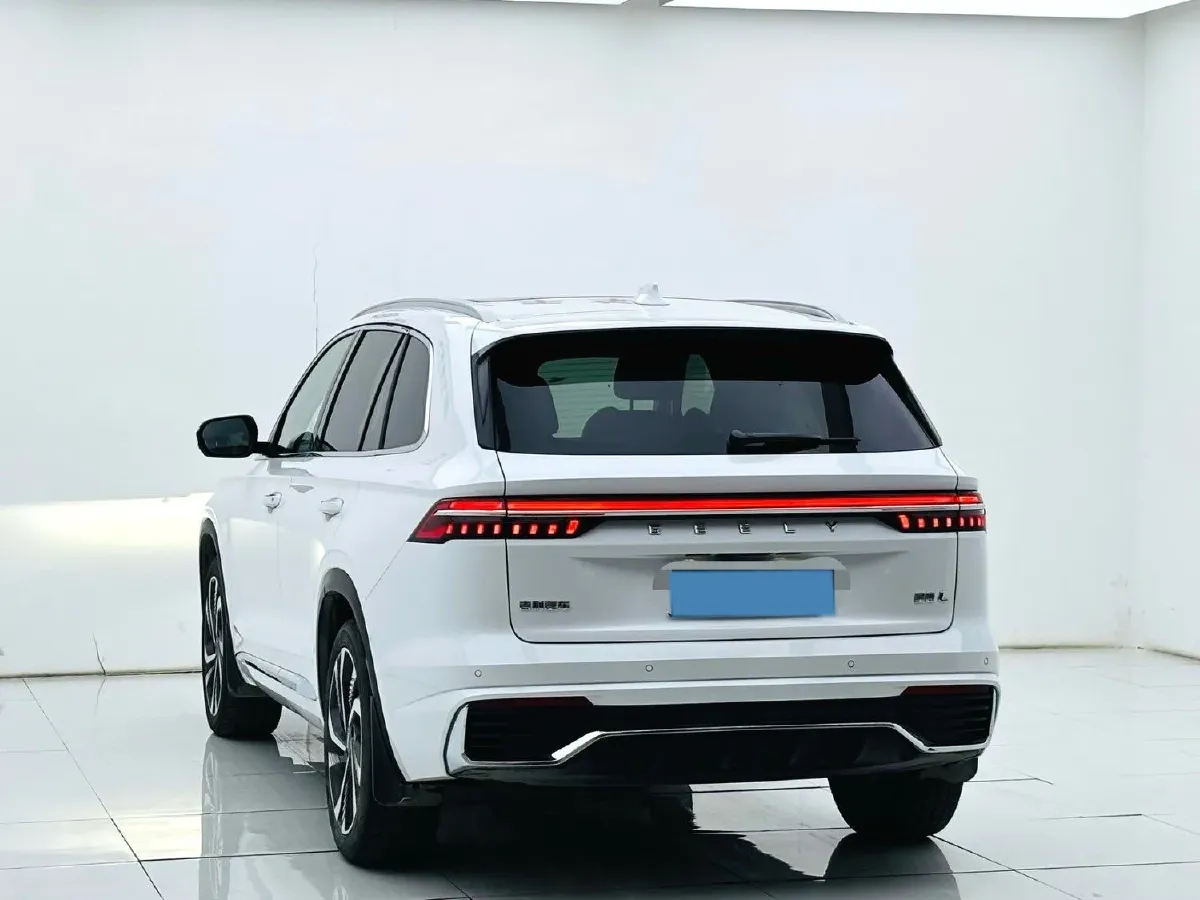 2023 Geely Monjaro 2.0T 238HP L4 8AT,autocango,china used car exporter,china ev exporter,chinese used car exporter,chinese used ev exporter