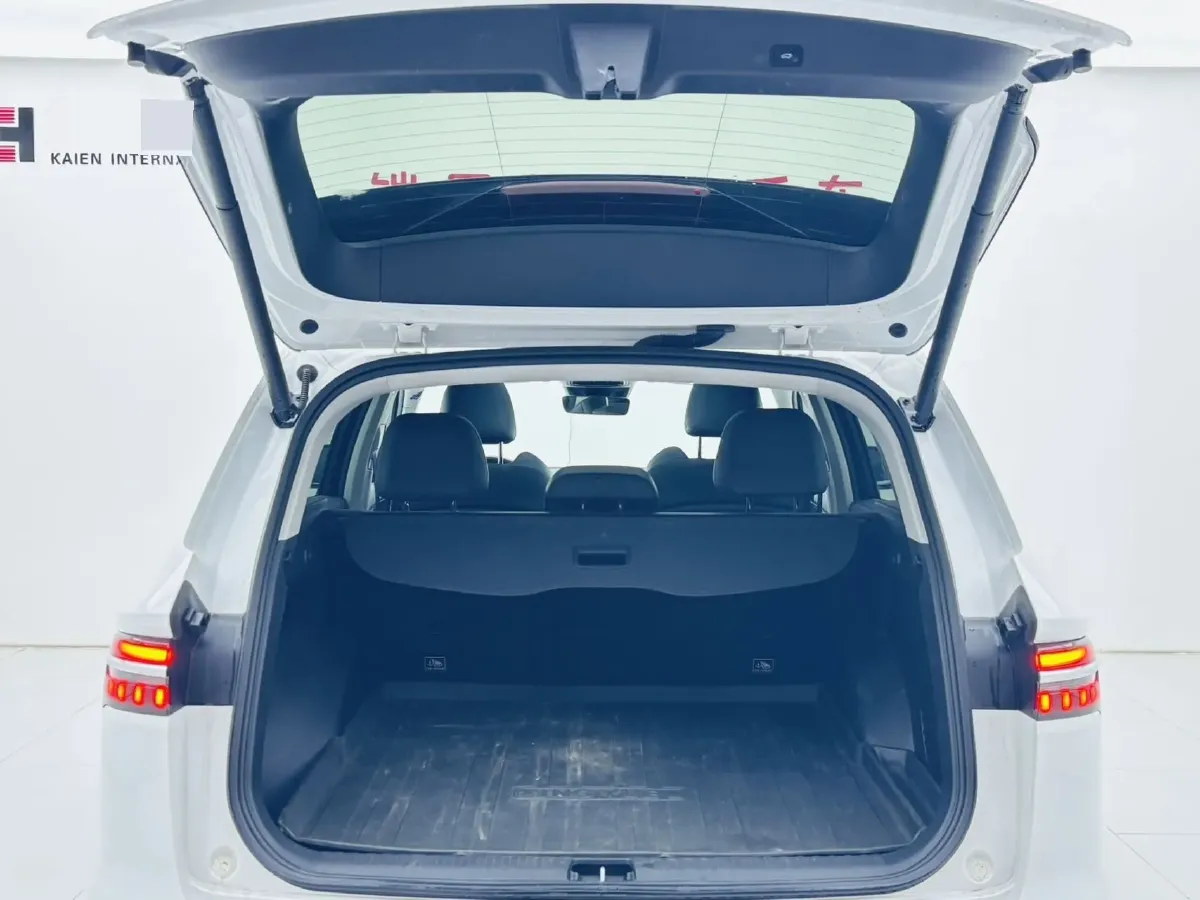 2023 Geely Monjaro 2.0T 238HP L4 8AT,autocango,china used car exporter,china ev exporter,chinese used car exporter,chinese used ev exporter