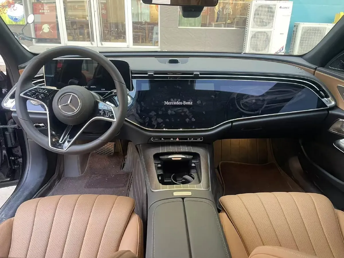 2025 Mercedes-Benz E Class 2.0T 258HP L4 9AT,autocango,china used car exporter,china ev exporter,chinese used car exporter,chinese used ev exporter