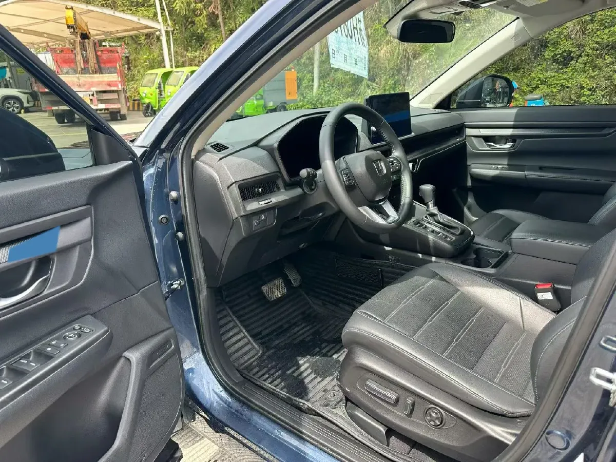 2023 Honda CR-V 1.5T 193HP L4 CVT,autocango,china used car exporter,china ev exporter,chinese used car exporter,chinese used ev exporter