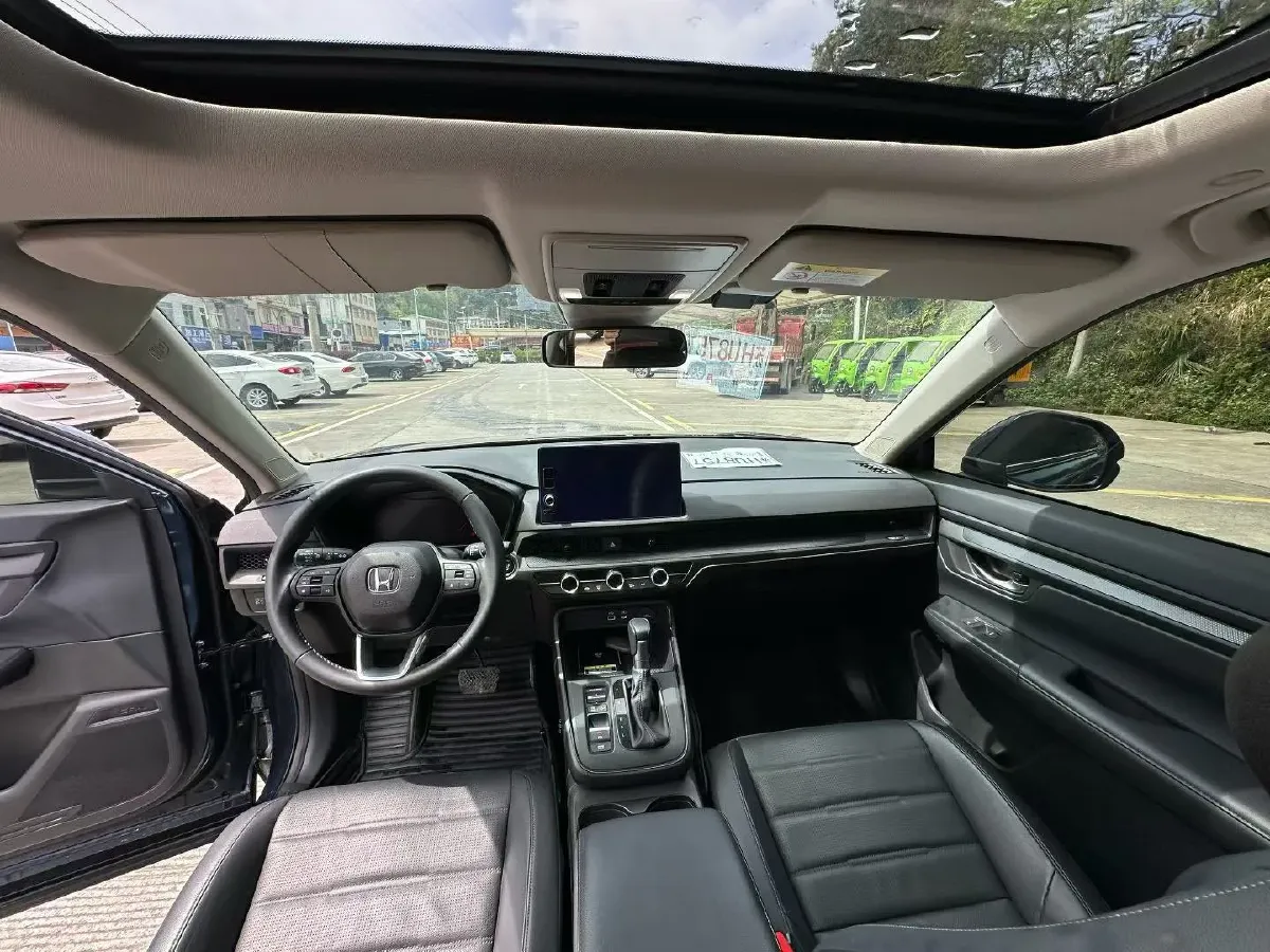 2023 Honda CR-V 1.5T 193HP L4 CVT,autocango,china used car exporter,china ev exporter,chinese used car exporter,chinese used ev exporter
