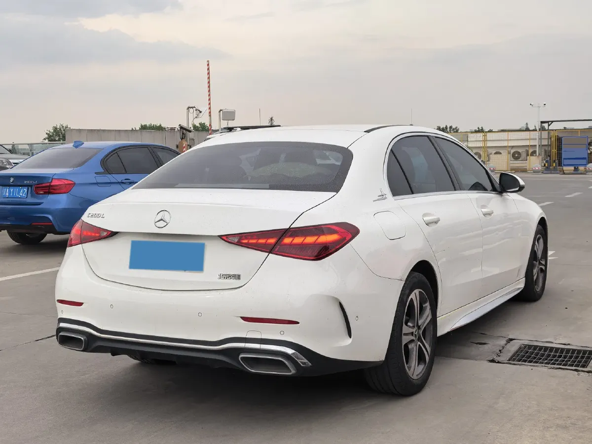 2022 Mercedes-Benz C Class 1.5T 170HP L4 9AT,autocango,china used car exporter,china ev exporter,chinese used car exporter,chinese used ev exporter