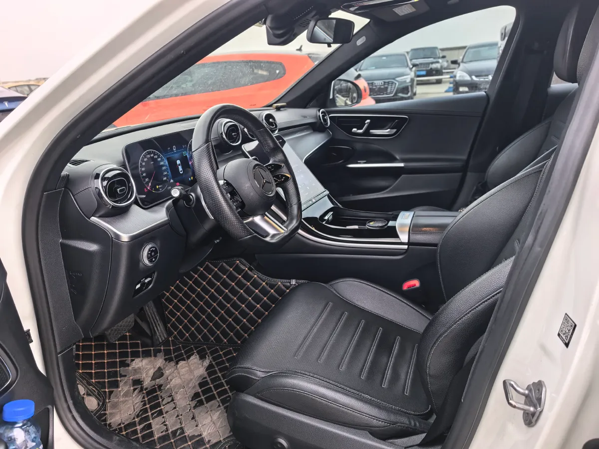 2022 Mercedes-Benz C Class 1.5T 170HP L4 9AT,autocango,china used car exporter,china ev exporter,chinese used car exporter,chinese used ev exporter
