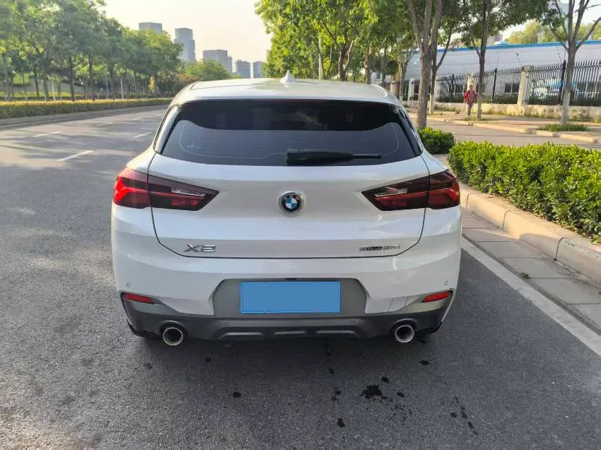 2023 BMW X2 2.0T 178HP L4 7DCT,autocango,china used car exporter,china ev exporter,chinese used car exporter,chinese used ev exporter