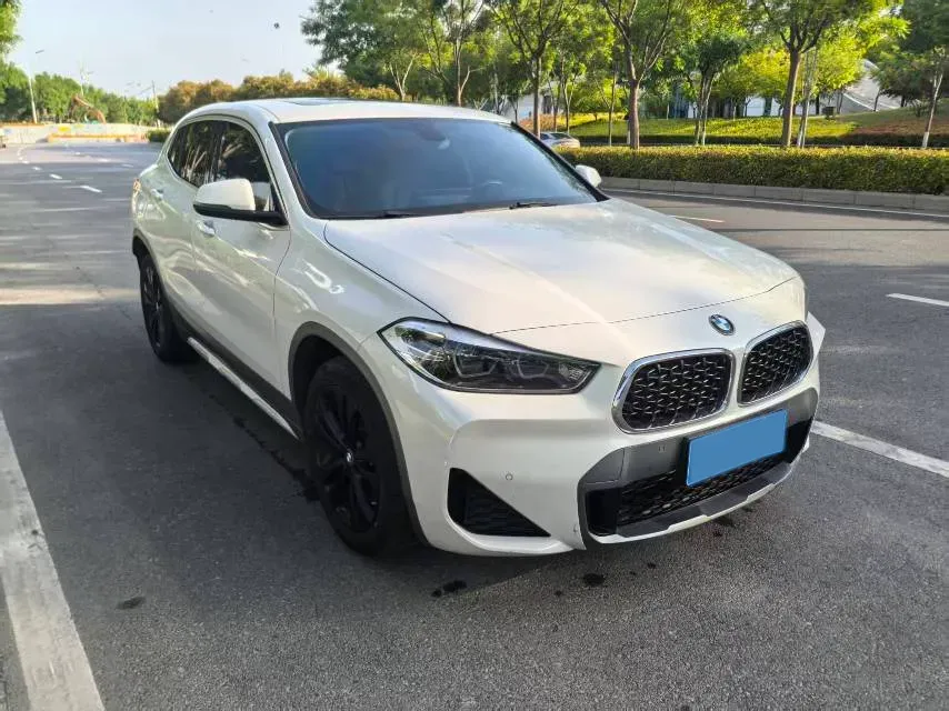 2023 BMW X2 2.0T 178HP L4 7DCT,autocango,china used car exporter,china ev exporter,chinese used car exporter,chinese used ev exporter