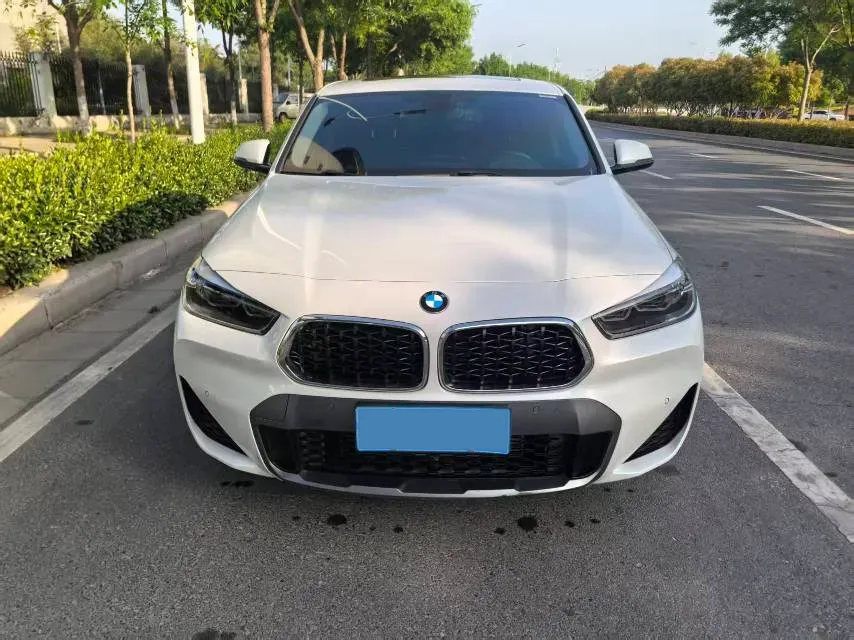 2023 BMW X2 2.0T 178HP L4 7DCT,autocango,china used car exporter,china ev exporter,chinese used car exporter,chinese used ev exporter