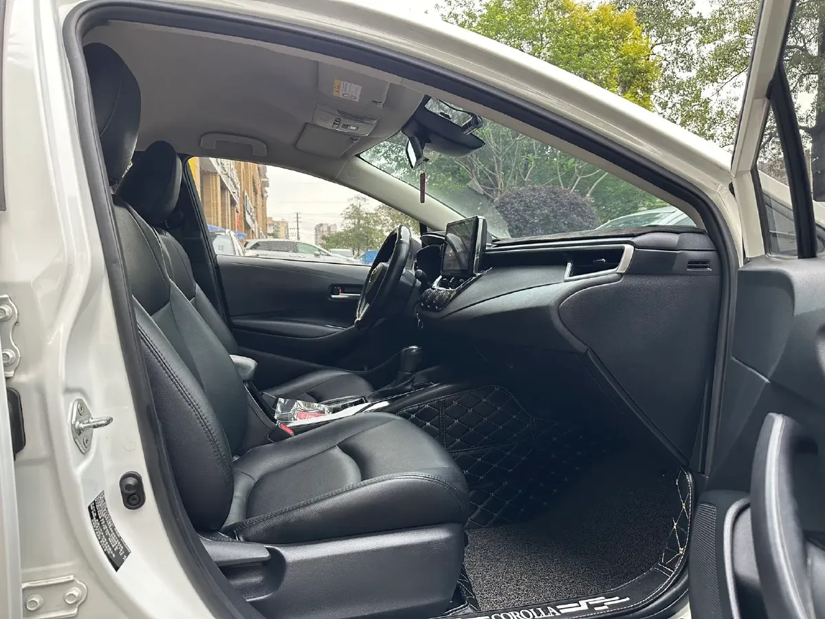 2019 Toyota Corolla 1.2T 116HP L4 CVT,autocango,china used car exporter,china ev exporter,chinese used car exporter,chinese used ev exporter