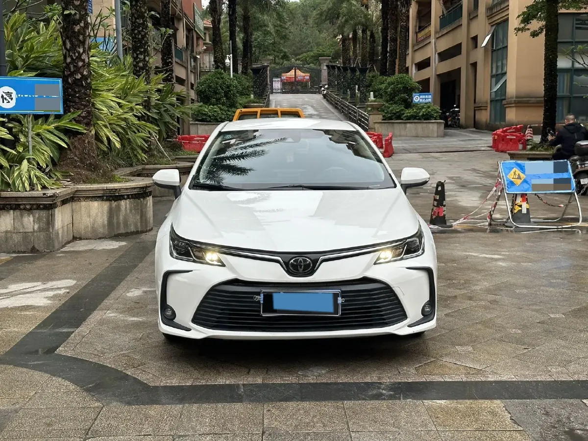 2019 Toyota Corolla 1.2T 116HP L4 CVT,autocango,china used car exporter,china ev exporter,chinese used car exporter,chinese used ev exporter
