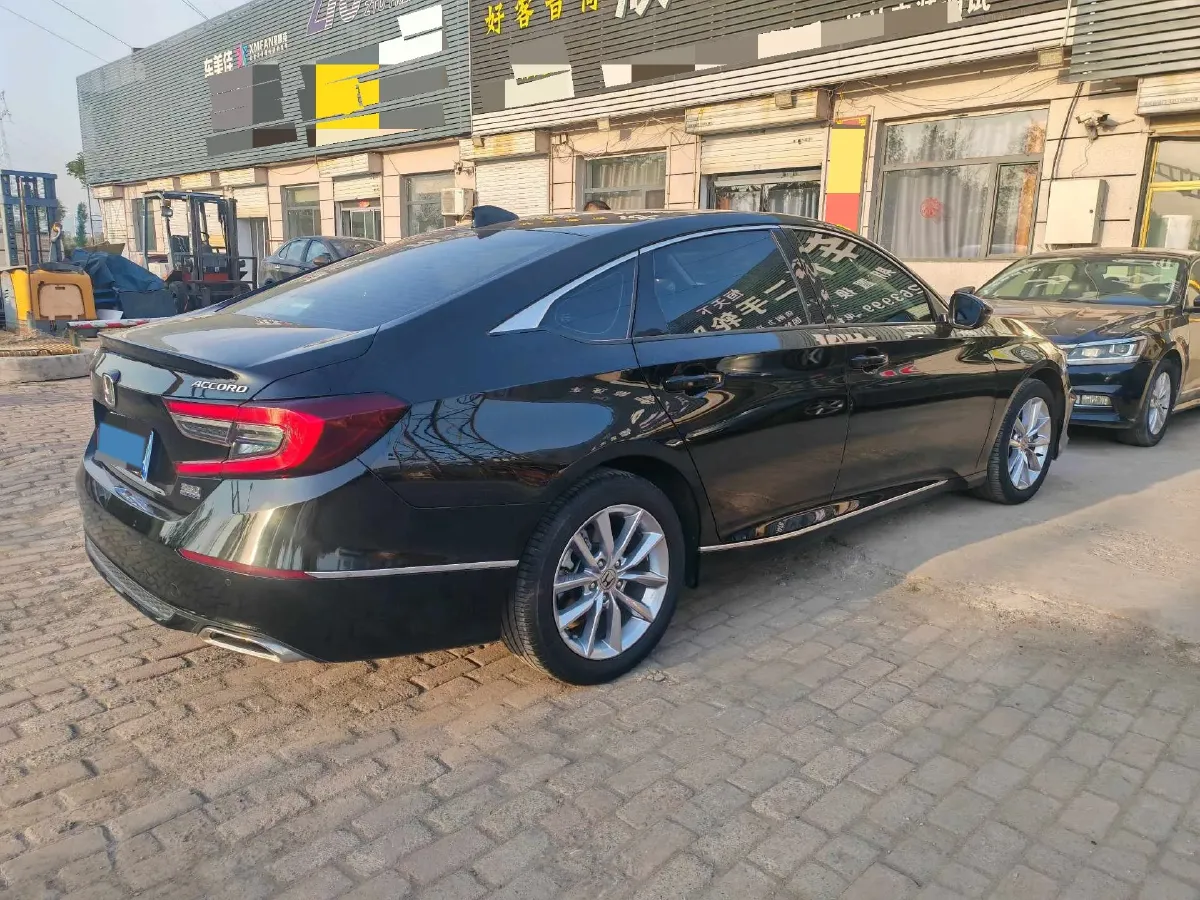 2022 Honda Accord 1.5T 194HP L4 CVT,autocango,china used car exporter,china ev exporter,chinese used car exporter,chinese used ev exporter