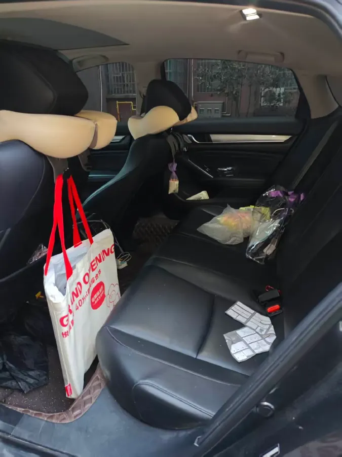 2022 Honda Accord 1.5T 194HP L4 CVT,autocango,china used car exporter,china ev exporter,chinese used car exporter,chinese used ev exporter