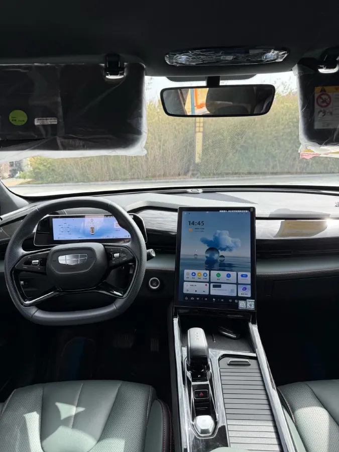 2023 Geely Azkarra 1.5T 181HP L4 7DCT,autocango,china used car exporter,china ev exporter,chinese used car exporter,chinese used ev exporter