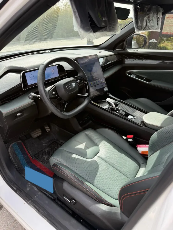 2023 Geely Azkarra 1.5T 181HP L4 7DCT,autocango,china used car exporter,china ev exporter,chinese used car exporter,chinese used ev exporter