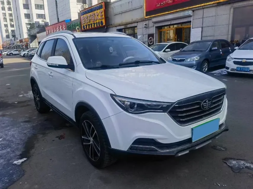 2018 Bestune X40 1.6L 114HP L4 6AT,autocango,china used car exporter,china ev exporter,chinese used car exporter,chinese used ev exporter
