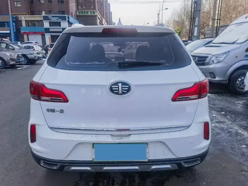 2018 Bestune X40 1.6L 114HP L4 6AT,autocango,china used car exporter,china ev exporter,chinese used car exporter,chinese used ev exporter