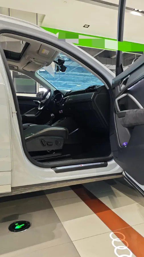 2023 Audi Q3 1.4T 150HP L4 7DCT,autocango,china used car exporter,china ev exporter,chinese used car exporter,chinese used ev exporter