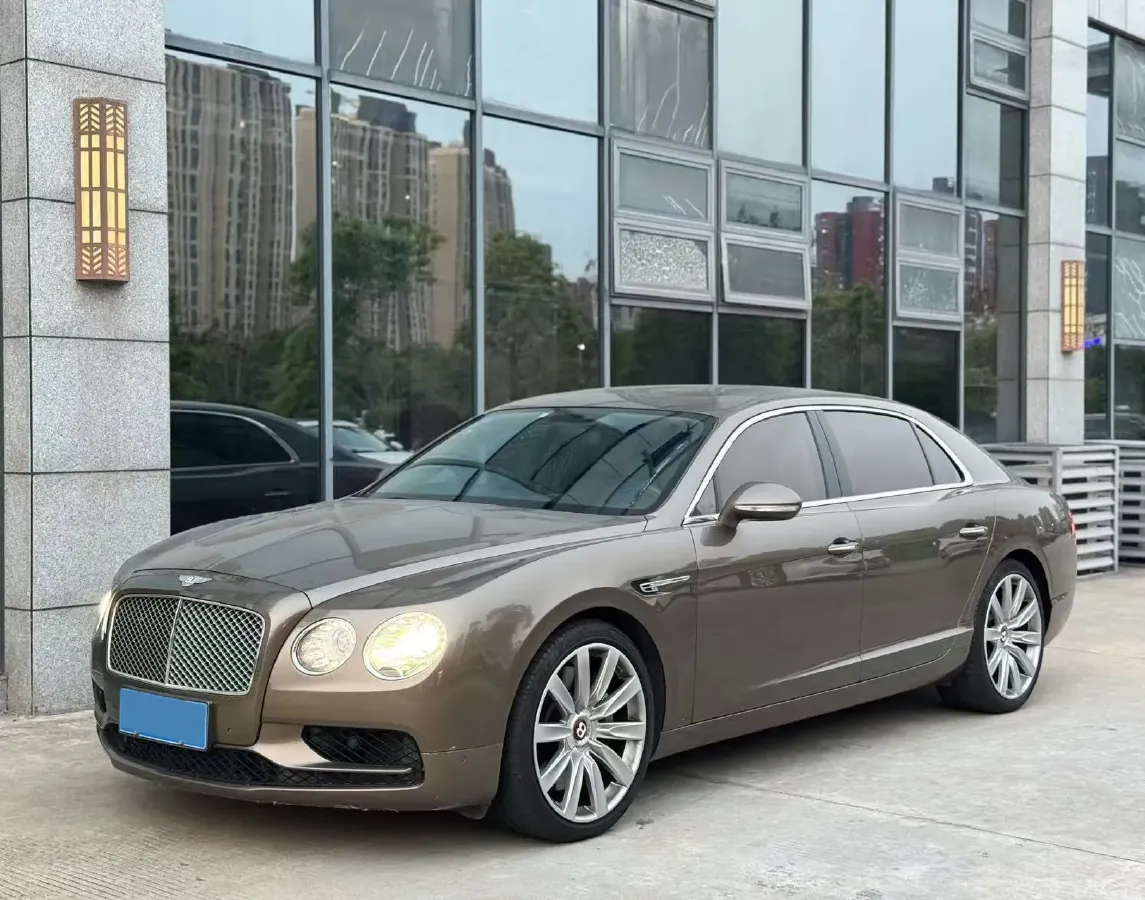 2017 Bentley Flying Spur 4.0T 528HP V8 8AT,autocango,china used car exporter,china ev exporter,chinese used car exporter,chinese used ev exporter
